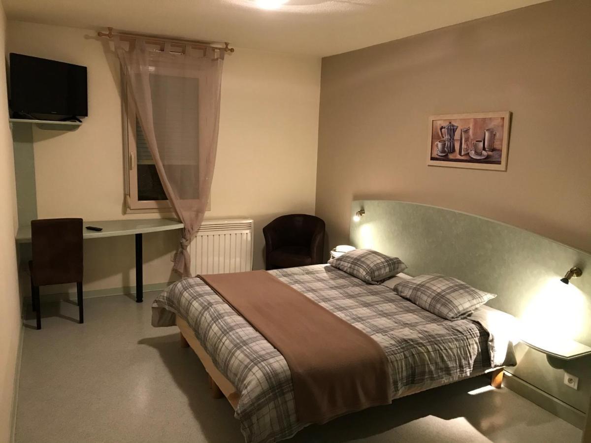 Abel Hotel Langeac Luaran gambar