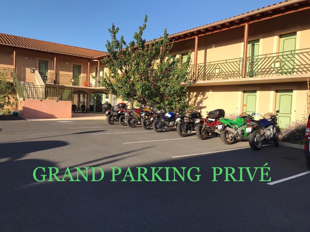 Abel Hotel Langeac Luaran gambar